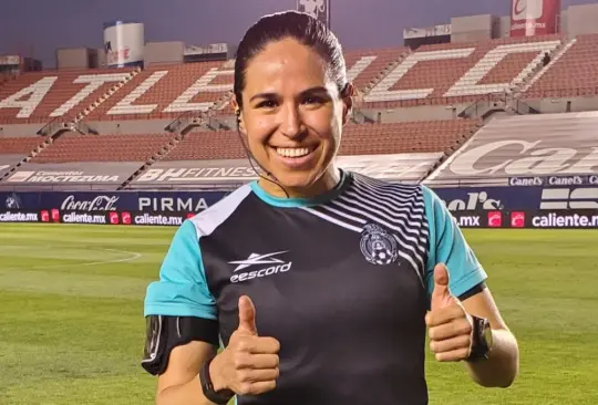 Karen Díaz hará historia al convertirse en la primera árbitra mexicana en estar en una Copa del Mundo.