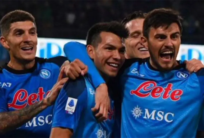 El Chucky Lozano y el Napoli ya conocen a su rival de cuartos de final en la Champions League donde estarían en la llave fácil hasta la final. El Chucky Lozano y el Napoli ya conocen a su rival de cuartos de final en la Champions League donde estarían en la llave fácil hasta la final.