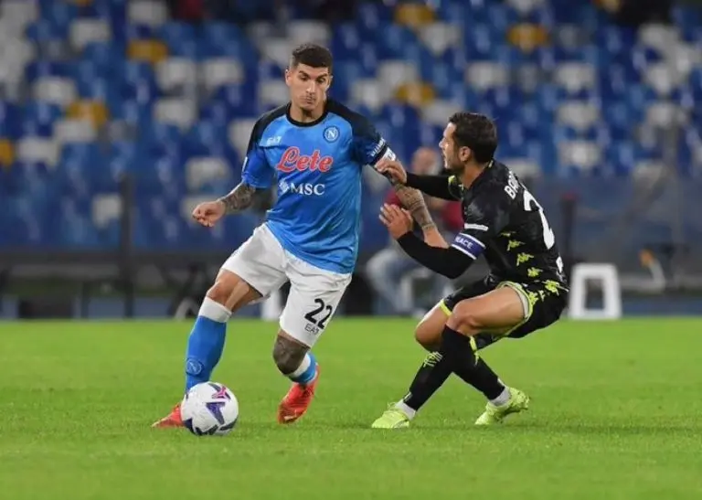 El Napoli es el líder del torneo italiano. Foto: Twitter @sscnapoliEs