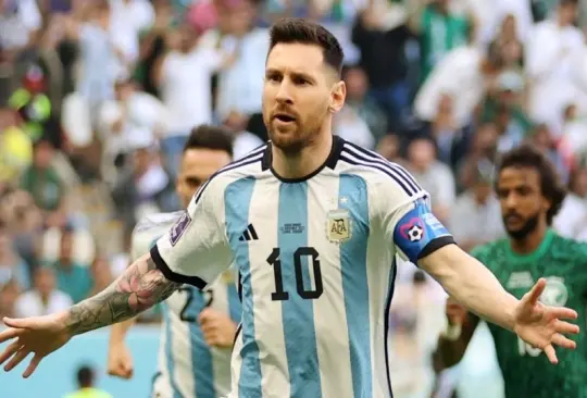 Lionel Messi falló un penal en el duelo de Argentina contra Polonia.