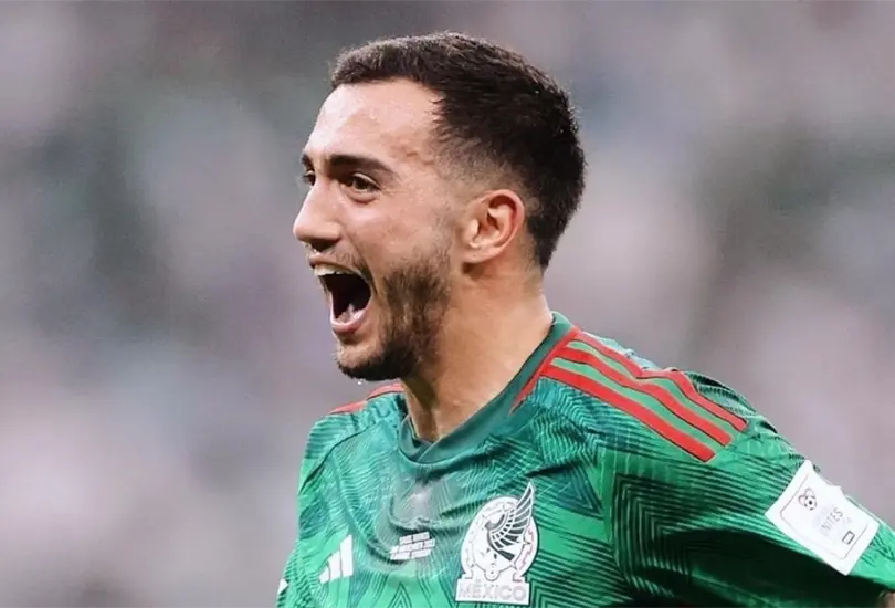 Luis Ch&aacute;vez ha sido reconocido hasta por la FIFA luego de su golazo ante Arabia Saudita.