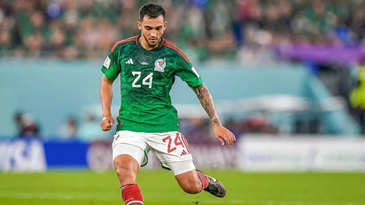 LUIS CHÁVEZ. Muchos cuestionan que su carrera estallara a los 26 años, aunque en caso de mantenerse llegaría a 2026 con 30 años y siendo pieza fundamental de un hipotético proceso.