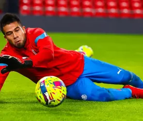 ´Wacho´ Jimenez evita goleada de Athletic de Bilbao sobre Chivas en amistoso