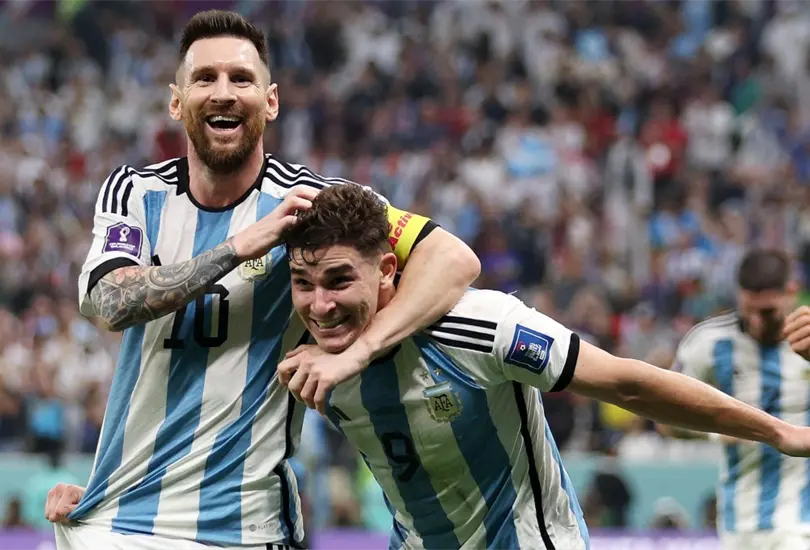 Lionel Messi y Juli&aacute;n &Aacute;lvarez fueron las figuras de Argentina para darle a Argentina el pase a la final ante Croacia.