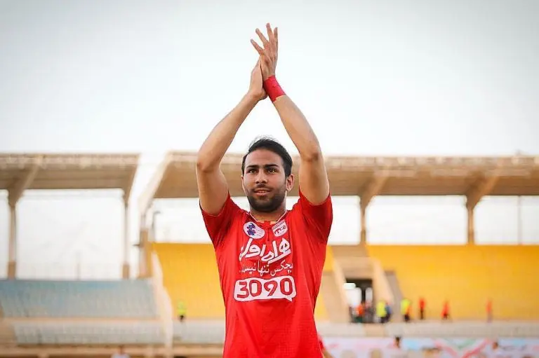 El futbolista espera que el gobierno le quite el castigo y no sea ahorcado publicamente. Foto: Instagram @amirnasrazadaani