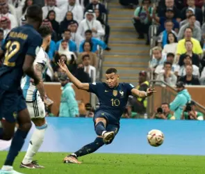 Qatar 2022: Mbappé logra el segundo triplete en una final, ¿quién fue el primero?