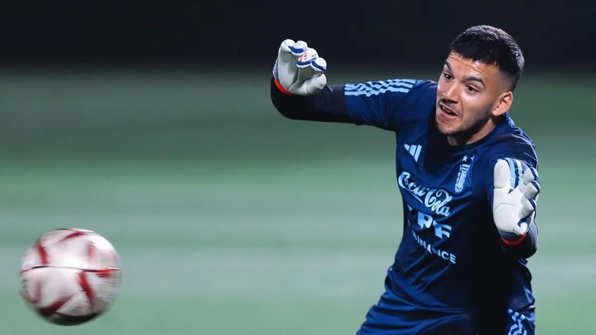 12. GERÓNIMO RULLI - El portero del Villarreal era la tercera opción de Lionel Scaloni en el arco argentino y al igual que Armani no tuvo minutos.