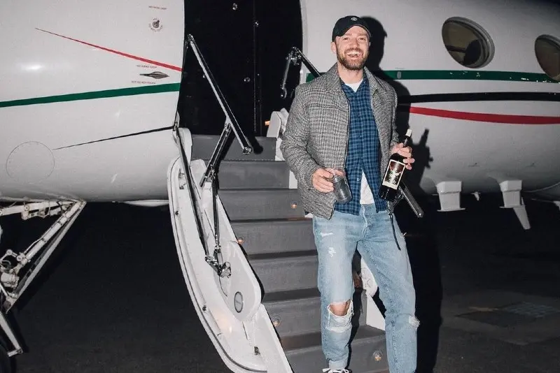 Justin Timberlake: El músico y actor fue parte del grupo de inversionistas que compró a los Memphis Grizzlies, equipo de baloncesto de la NBA, en 2012; él nació en esta ciudad ubicada en el estado de Tennessee, Estados Unidos, y ha sido fanático del equipo desde que llegaron al lugar en 2001.