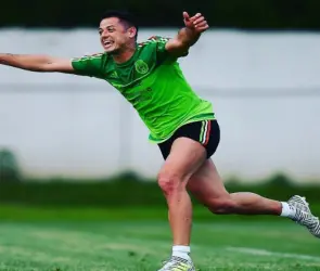 Las razones por las que Chicharito podría volver a la Selección Mexicana