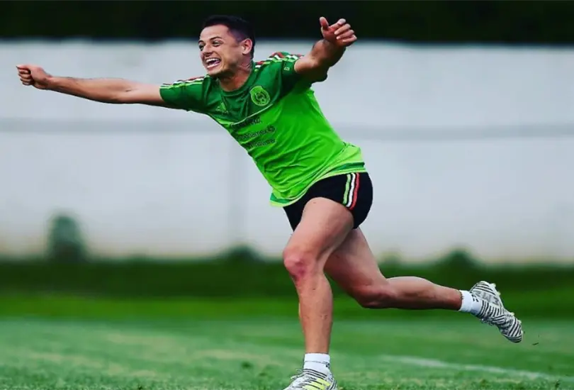 Chicharito no formó parte de la convocatoria para el Mundial de Qatar 2022 debido a problemas extra cancha. Chicharito no formó parte de la convocatoria para el Mundial de Qatar 2022 debido a problemas extra cancha.