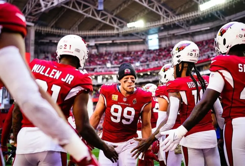 JJ Watt anunció su retiro de la NFL y se va con una colección de logros con Houston y Arizona. JJ Watt anunció su retiro de la NFL y se va con una colección de logros con Houston y Arizona.