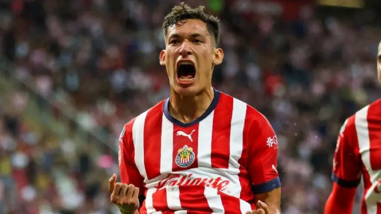 'Chiquete' Orozco fue de las revelaciones con Chivas. <br>@LigaBBVAMX