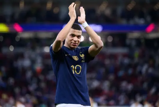 Kylian Mbappé ha ganado casi todo lo que juega y está lleno de títulos a sus apenas 23 años de edad. Kylian Mbappé ha ganado casi todo lo que juega y está lleno de títulos a sus apenas 23 años de edad.