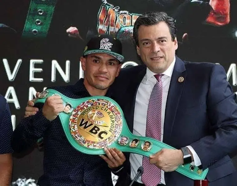 El Gallo Estrada es de los mejores boxeadores que tiene México en el peso supermosca. Foto: Instagram @galloestradaoficial