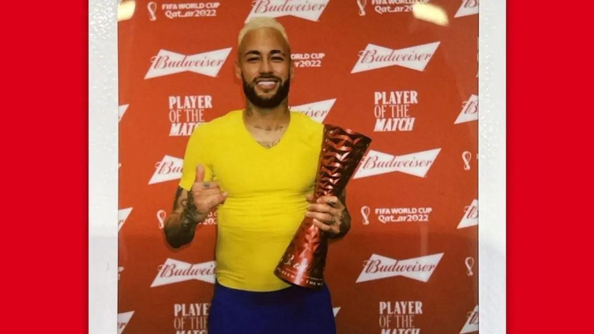 NEYMAR - BRASIL. El '10' de la 'Canarinha' regres&oacute; a los estadios de Qatar 2022 para reactivar el 'Jogo Bonito'. Fue pieza clave en el 4-1 sobre Corea del Sur al poner la asistencia del primer gol y marcar el segundo de penal.