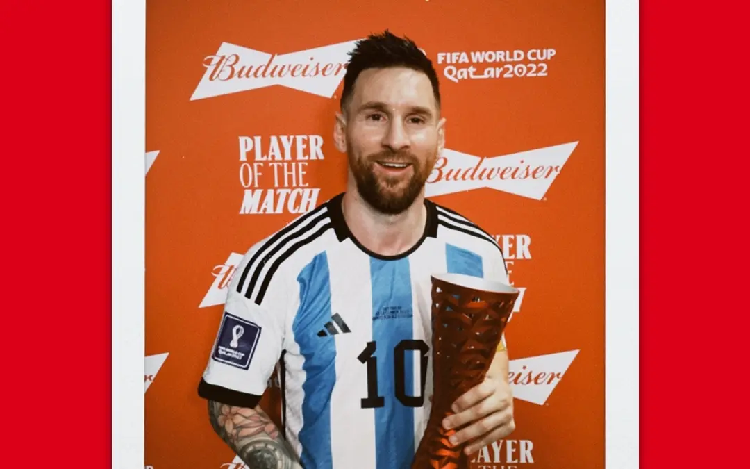 LIONEL MESSI - ARGENTINA. La 'Pulga' volvi&oacute; a hacer la tarea dentro de Qatar 2022, esta ocasi&oacute;n al llevar el ritmo de la 'Albiceleste' en el triunfo 2-1 sobre Australia, donde adem&aacute;s pudo contribuir con un gol de gran manufactura.