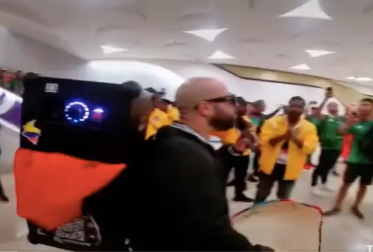 El mexicano de la bocina lleva música de México al Mundial de Qatar 2022. El mexicano de la bocina lleva música de México al Mundial de Qatar 2022.