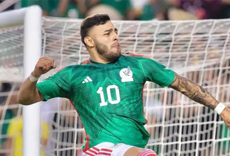 Alexis vega revel&oacute; que dos equipos de Europa se interesaron por sus servicios despu&eacute;s de su participaci&oacute;n con M&eacute;xico en Qatar 2022.