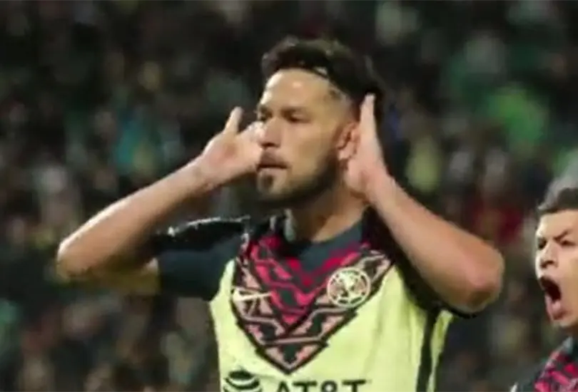 Afici&oacute;n de Am&eacute;rica critica a Bruno Valdez pese a meter gol de la victoria ante Santos