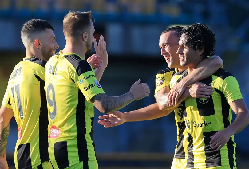 Gael Sandoval anota un GOLAZO en el triunfo del Wellington Phoenix Gael Sandoval anota un GOLAZO en el triunfo del Wellington Phoenix