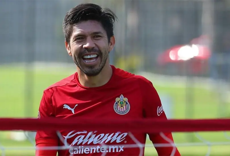 Oribe Peralta trollea a Héctor Herrera: yo soy hermoso natural Oribe Peralta trollea a Héctor Herrera: yo soy hermoso natural
