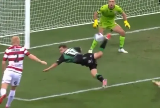 ¡Directo al Puskás! El GOLAZO de escorpión que se hizo viral, obra de Benjamin Garuccio ¡Directo al Puskás! El GOLAZO de escorpión que se hizo viral, obra de Benjamin Garuccio