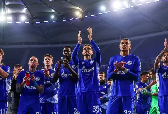 Schalke 04 quita a Gazprom de su jersey; ¿qué vinculo tiene la empresa rusa con el futbol?