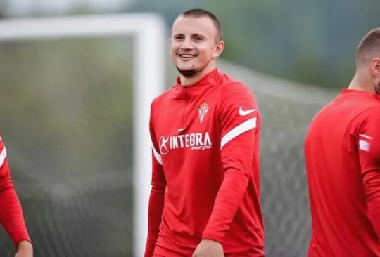 Futbolista del Sporting se ofrece para ir a la guerra: quiero ayudar a mi gente Futbolista del Sporting se ofrece para ir a la guerra: quiero ayudar a mi gente