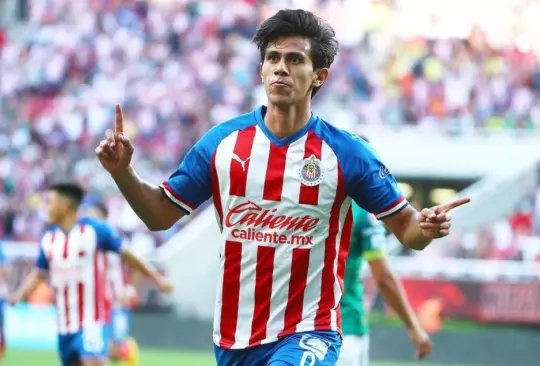 Canterano de Chivas llama jugador inflado a José Juan Macías