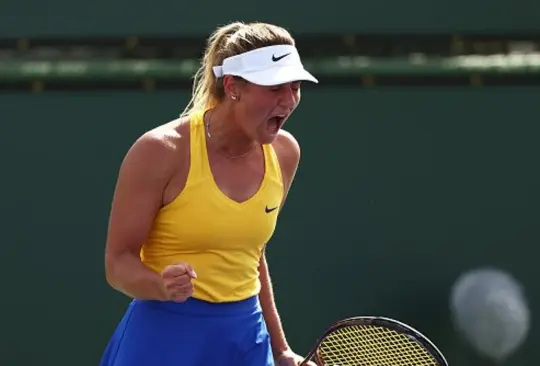 Marta Kostuyk celebró su sufrido triunfo en Indian Wells