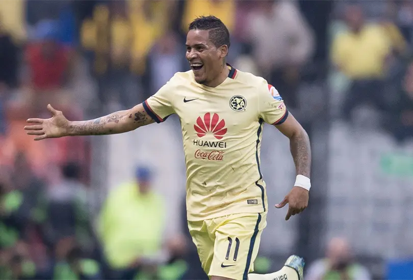 Michael Arroyo, de figura en Am&eacute;rica a talacha en Michoac&aacute;n
