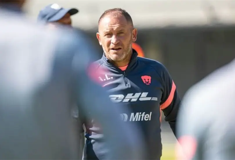 Suspenden dos partidos a Andrés Lillini por insultar a los árbitros ante Cruz Azul Suspenden dos partidos a Andrés Lillini por insultar a los árbitros ante Cruz Azul