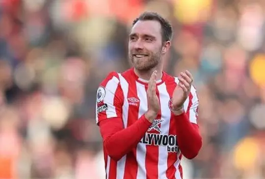 Eriksen actualmente juega con Brentford