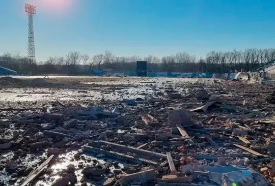 El estadio del Desna quedó destruido