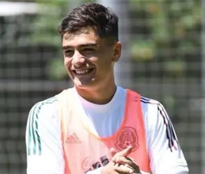 Luca Mart&iacute;nez Dupuy se ilusiona con convocatoria falsa del Tri Mayor