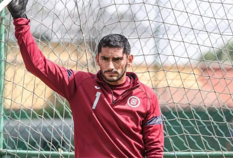 José de Jesús Corona estará alejado de las canchas por lesión. José de Jesús Corona estará alejado de las canchas por lesión.