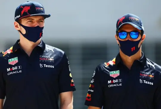 Verstappen y Checo Pérez buscarán podio en Bahréin