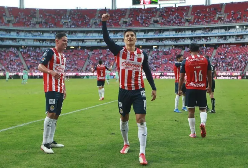 Ronaldo Cisneros jugar&aacute; en el Atlanta United; &iquest;qui&eacute;n ser&aacute; su competencia?