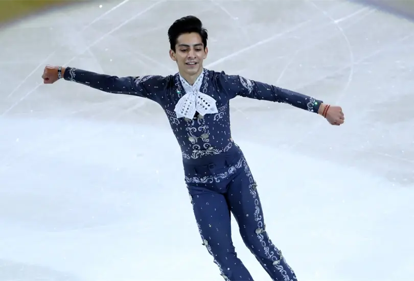 Donovan Carrillo se prepara para competir en el Mundial de Patinaje