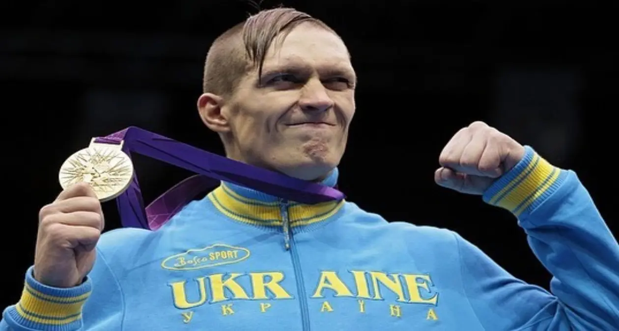 Usyk también ha compartido videos donde ha pedido el cese al fuego. "Estoy muy preocupado por mi país y por nuestra gente. Amigos, debemos detener esta guerra y debemos hacerlo juntos", comentó.