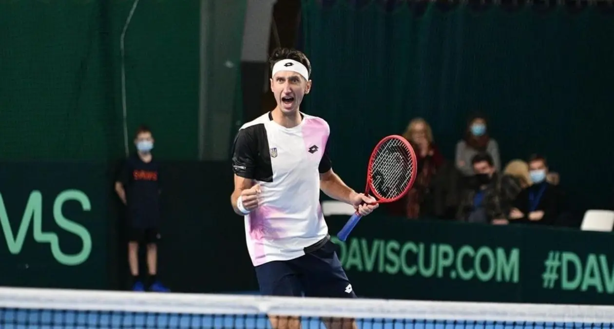 El tenista ucraniano venció hace más de cinco años a Roger Federer en Wimbledon.