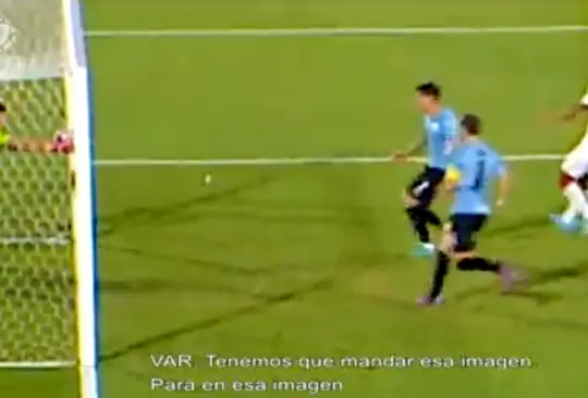 La jugada de la polémica entre Uruguay y Perú La jugada de la polémica entre Uruguay y Perú