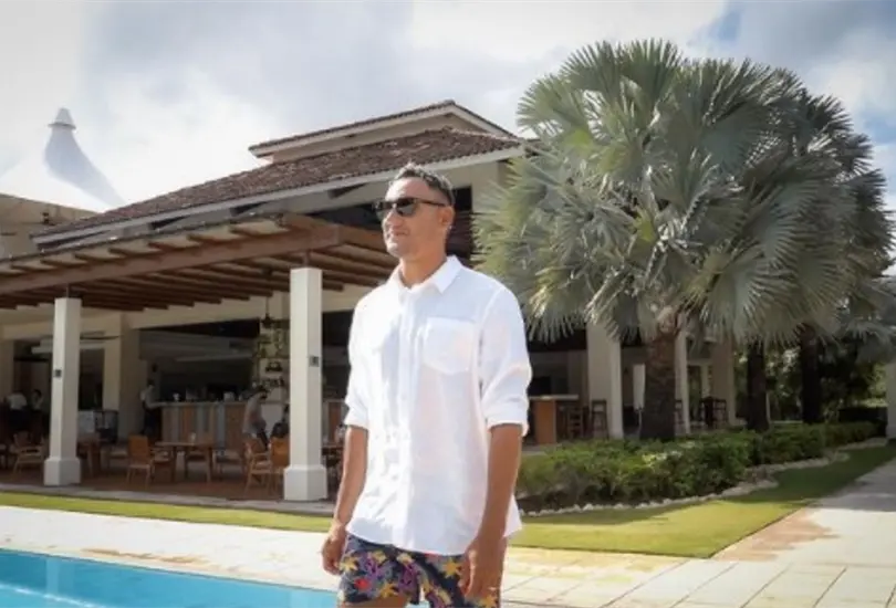 Navas ofreci&oacute; refugio en su mansi&oacute;n