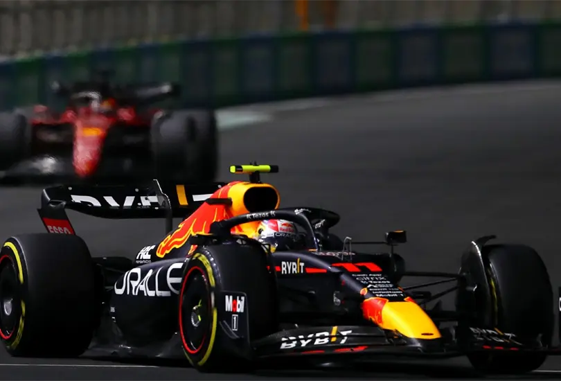 Checo P&eacute;rez se qued&oacute; fuera del podio en el GP de Arabia Saudita