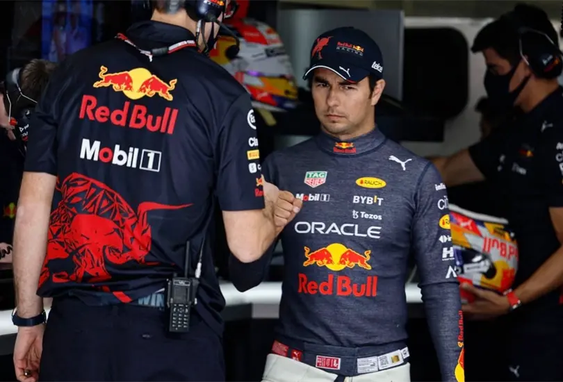 Checo Pérez tuvo muy mala suerte en el GP de Arabia Saudita Checo Pérez tuvo muy mala suerte en el GP de Arabia Saudita