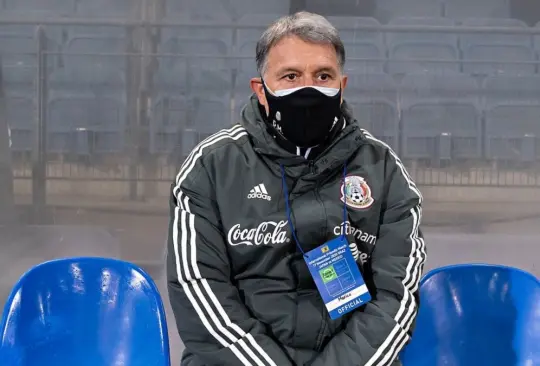 Gerardo Tata Martino se ausentó del juego de México ante Honduras por un problema en su ojo. 