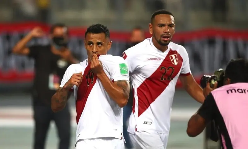 La selecci&oacute;n de Per&uacute; espera a su rival para ir por el boleto de Qatar 2022.