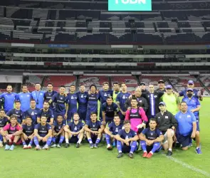 El Salvador, sin nada que perder, quiere sorprender al Tri en el Azteca