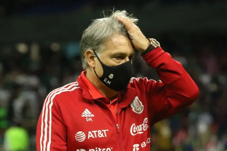 El técnico argentino ha batallado para conseguir el pase al Mundial de Qatar 2022. Foto: Cuartoscuro-Mario Jasso. <br>???