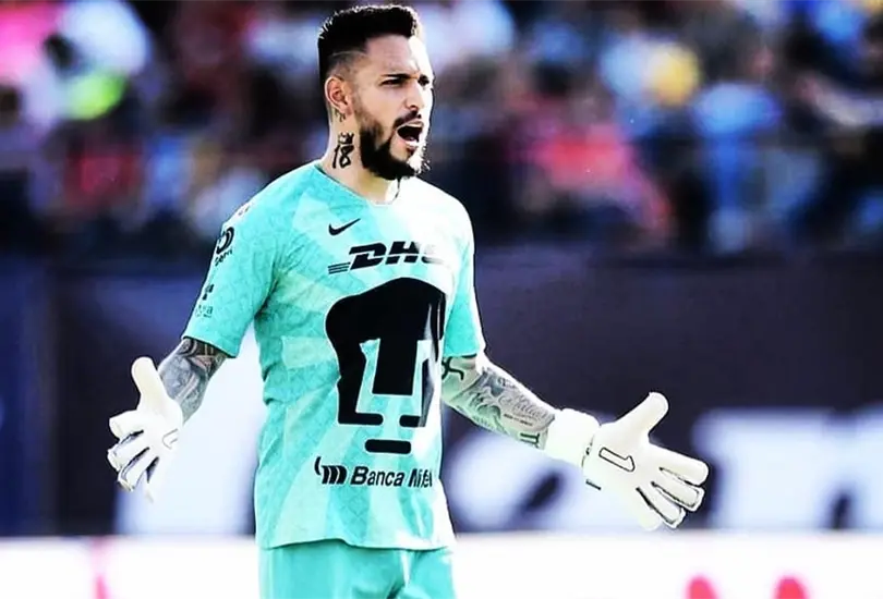 Pollo Saldívar fue capitán de Pumas por varios torneos Pollo Saldívar fue capitán de Pumas por varios torneos